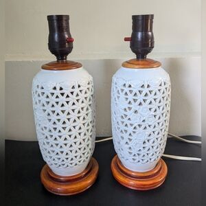 Two Small Vintage Pierced Reticulated Ceramic Wood Japanese White Table Lamps